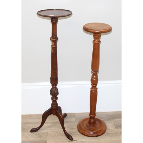 171 - 2 wooden torchère stands, tallest approx 110cm