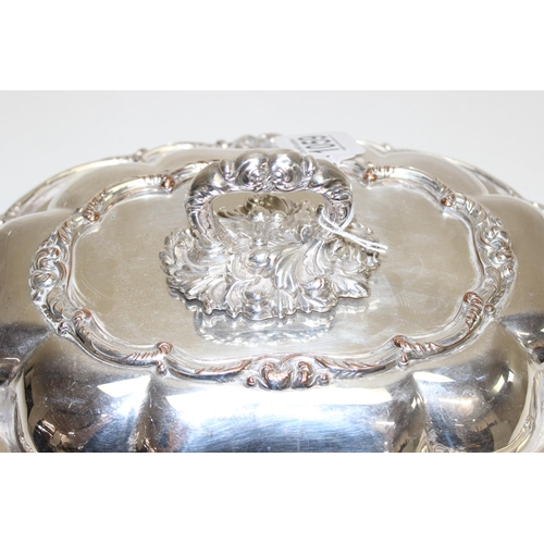 1059 - Antique Country House Sheffield plate heavy gauge entrée dish with lid, approx 2.5kg gross