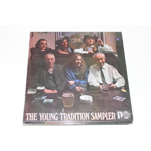 537 - 10 folk vinyl record LPs to incl Tom Paxton, Ralph McTell, Pete Atkin, Steeleye Span, Lindis Farne e... 