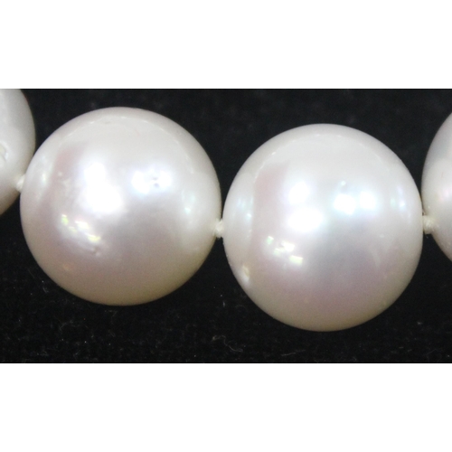 1141 - An impressive Wai Kee cultured pearl and 18ct white gold necklace, consisting of 31 graduated cultur... 