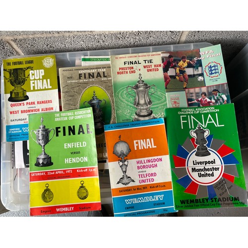 702 - A collection of over 250 football programmes from Division one to non league; they include 16 FA cup... 