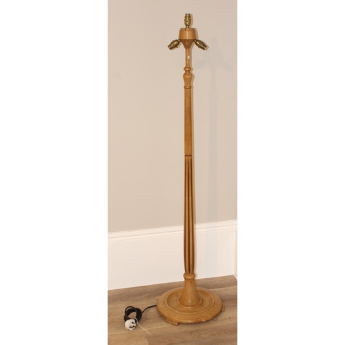 276 - An Art Deco period standard lamp with 2 tone wooden pillar and turned base, approx 157cm tall and 3 ... 