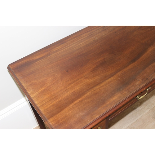 146 - A Georgian mahogany low boy with 3 drawers, approx 86cm wide 50cm deep x 75cm tall