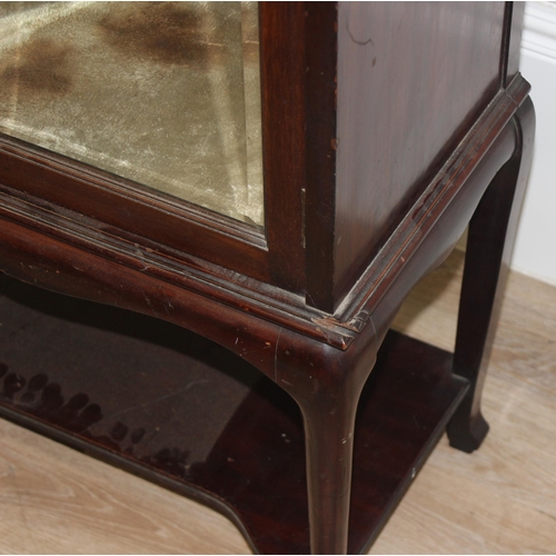 186 - A rare antique mahogany display cabinet with 2 glazed doors under a very unusual dome topped display... 