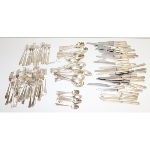 1042 - Large qty of Mappin & Webb silver-plated flatware in the Grecian Athenian pattern, approx 5.9kg gros... 