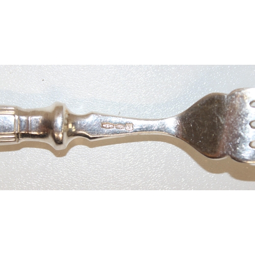 1042 - Large qty of Mappin & Webb silver-plated flatware in the Grecian Athenian pattern, approx 5.9kg gros... 