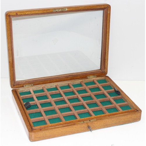 270 - Vintage oak glazed coin collector's display box with green baize lining, 37 x 27 x 7cm