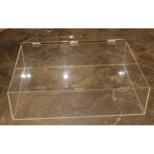 271 - Large Perspex table top display box, approx 62 x 47 x 17cm