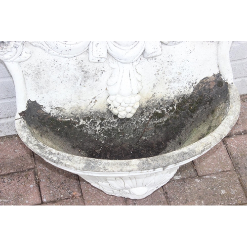 335 - Wall mountable concrete wall planter/fountain in the classical style, approx 71cm x 55cm