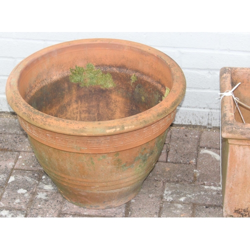 343 - 2 terracotta garden planters, 1 round, 1 square, largest approx 53cm diam x 39cm H