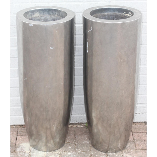 368 - A pair of stainless steel effect garden planters of inverted conical form, each approx 35cm in diame... 