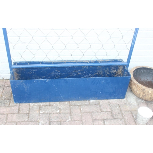 378 - A blue painted planter with wirework trailing plant rack and 5 other smaller planters, one wood effe... 