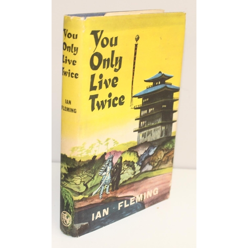 654 - 4 vintage James Bond books to incl 2 Book Club hardback James Bond books (1 1st edition), and 2 Pan ... 