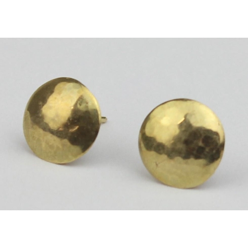 1102 - A pair of 18ct gold planished round stud earrings, seemingly unmarked but XRF tests as 18ct gold, ap... 