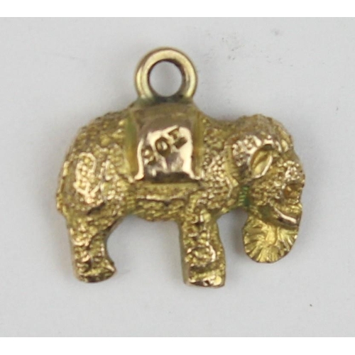 1131 - A vintage 9ct gold pendant or charm formed as an elephant, marked and XRF confirmed, approx 2.42g gr... 