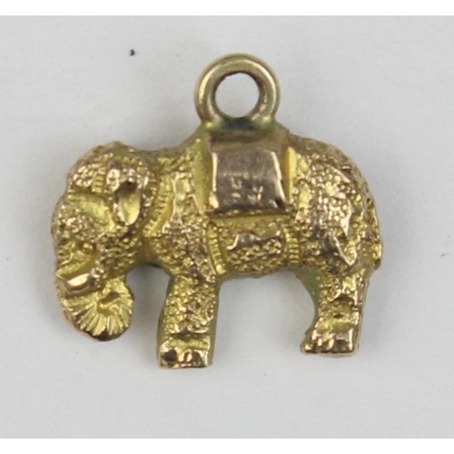 1131 - A vintage 9ct gold pendant or charm formed as an elephant, marked and XRF confirmed, approx 2.42g gr... 