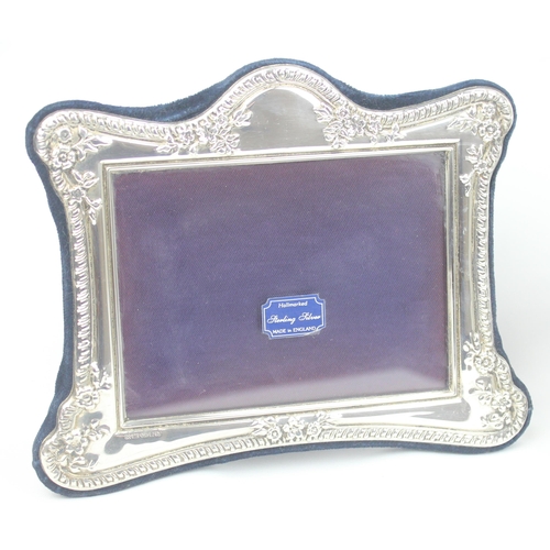 1014 - 2 silver hallmarked easel-backed photo frames, largest approx 18cm x 14cm