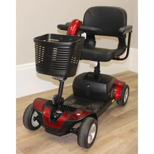 2 - Go-Go Elite Traveller Sport mobility scooter with key and charger, currently running
