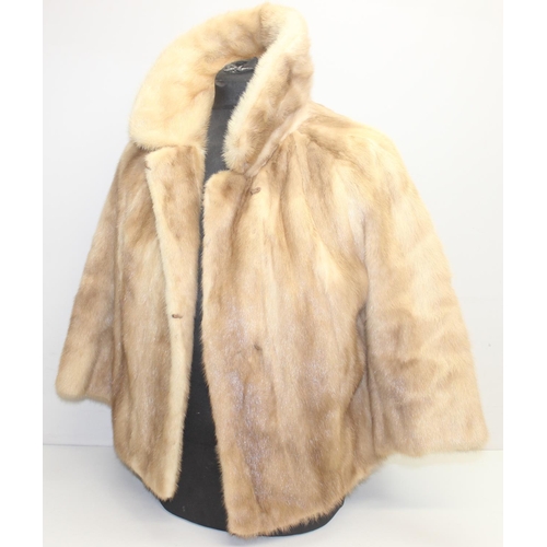 201 - A vintage Lafayette fur jacket, size small