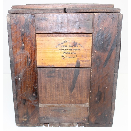 271 - Vintage wooden lidded-crate with stencilled writing 'Return to W. R. Swan Thorncliff Grove, Manchest... 