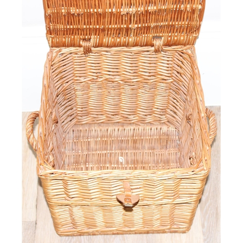 274 - A cube shaped vintage wicker wine or picnic basket, a round wicker basket and a small elm stool, the... 