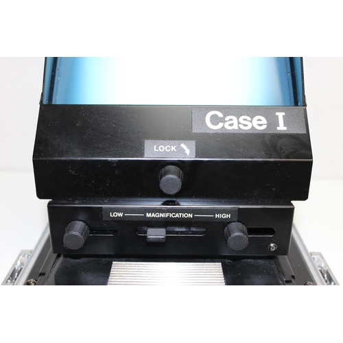 718 - A vintage portable Microphax Microfiche Case Series reader in case, with a number of Bosch car parts... 