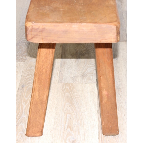 88 - A rustic hardwood bench, approx 141cm wide x 24cm deep x 46cm tall