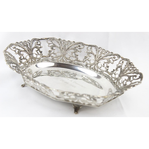 1003 - A vintage Italian 925 pierced silver dish, marked and XRF confirmed, approx 22cm wide, approx 311.01... 