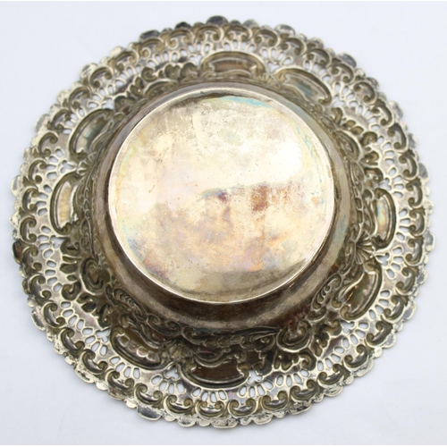 1014 - A Victorian embossed silver bonbon dish with gilt lined interior, Birmingham 1896 by Hayes Brothers,... 