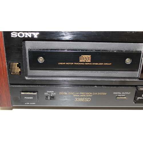 723 - Sony Compact disc player CDP-338ESD with manual