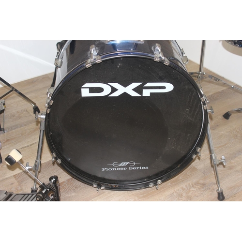 700A - DXP Pioneer series drum kit with 5 drums and 2 symbols