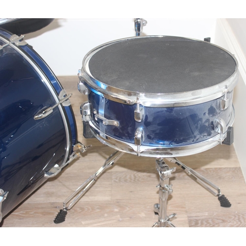 700A - DXP Pioneer series drum kit with 5 drums and 2 symbols