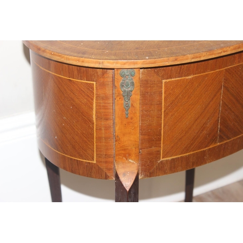 56 - A French kingwood kidney shaped side table with 2 drawers and gilt metal mounts, likely early 20th c... 