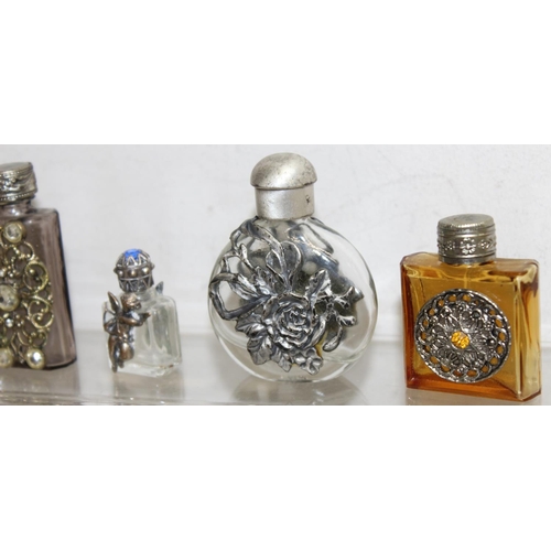 1026 - Assorted small curio items to incl miniature scent bottles, boxed Robert Welch candle snuffer, silve... 