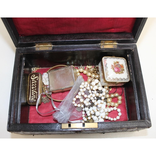 1142 - A qty of assorted vintage jewellery in antique leather covered jewellery box, to inc a number of pie... 