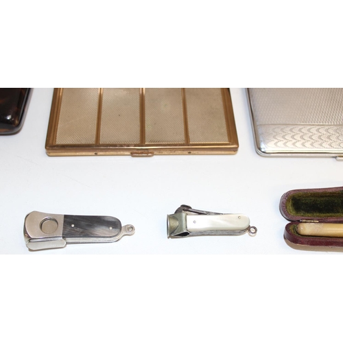 1545 - Qty of assorted smoking related items to inc cigarette cases, lighter, novelty bottle pipe, cheroot ... 