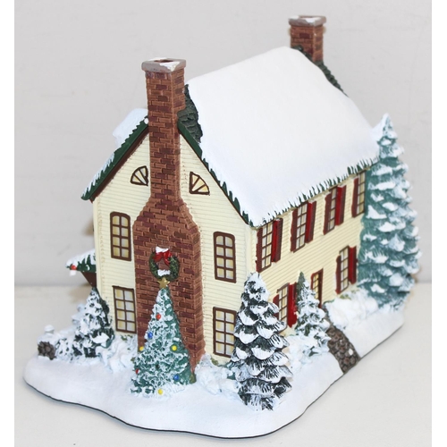 1637 - Thomas Kinkade: Limited edition Hawthorne Village Collection 'Village Christmas Inn' (with COA) and ... 