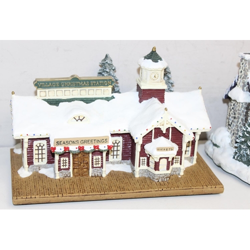 1639 - Thomas Kinkade: Limited edition Hawthorne Village Collection: 'Yuletide Bakery' and 'Village Christm... 