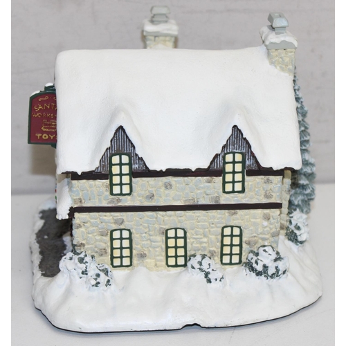 1640 - Thomas Kinkade: Limited edition Hawthorne Village Collection: 'From the Heart Gifts' and 'Santa's Wo... 