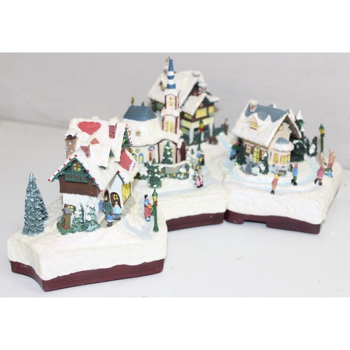 1643 - The Bradford Exchange Limited: My Little Christmas World Collection Christmas Village decorations/or... 