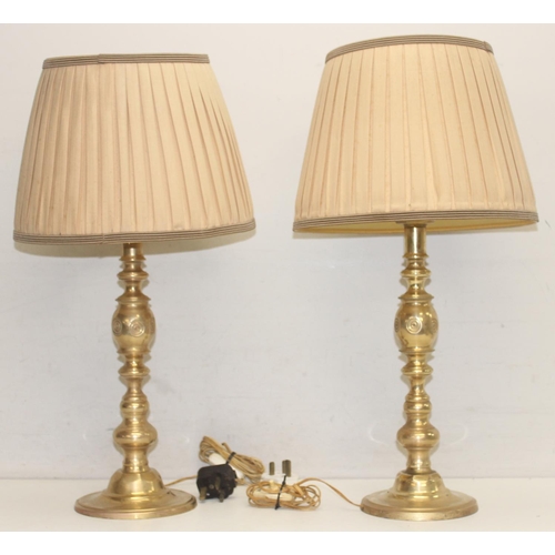 230 - A pair of vintage brass table lamps with shades, each approx 60cm tall