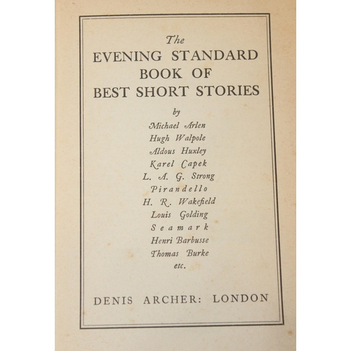 569 - Qty of assorted interesting antique and later books etc to inc, Wood Engravings by Berwick, Explorer... 