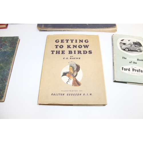 578 - Qty of assorted interesting books to inc military related and Getting To Know The Birds by Bayne, Th... 