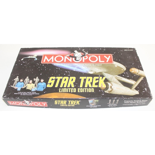 663 - Qty of Monopoly game variations to include Family Guy, Back to the Future, The Simpsons, 2 Star Trek... 