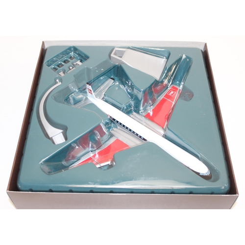 672 - Corgi Classics, 3 boxed model planes from the Frontier Airlines & Classic Jetliners ranges, to inclu... 