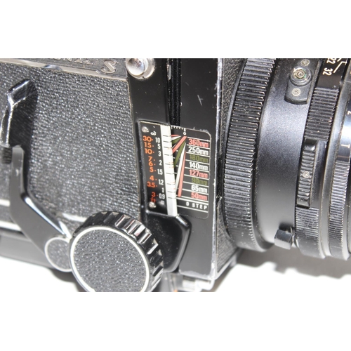 764 - Mamiya RB67 camera in case with 3 lenses to inc a Mamiya Sekor 1:4.5 F=250mm, Mamiya Sekor C 1:4.5 f... 