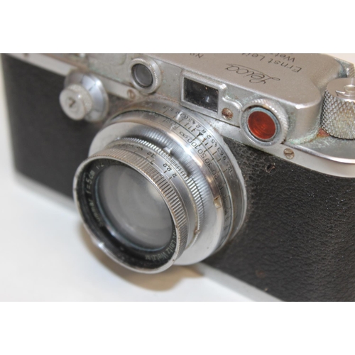 767 - A vintage Ernst Leitz Leica 3 camera in leather case, with Ernst Leitz Wetzlar Summar f=5mm 1:2 lens... 