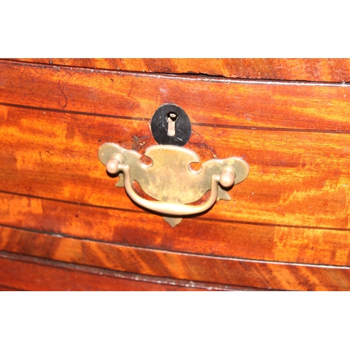 165 - A Victorian mahogany bow fronted 2 over 3 chest of drawers with brass drop handles, bracket feet and... 