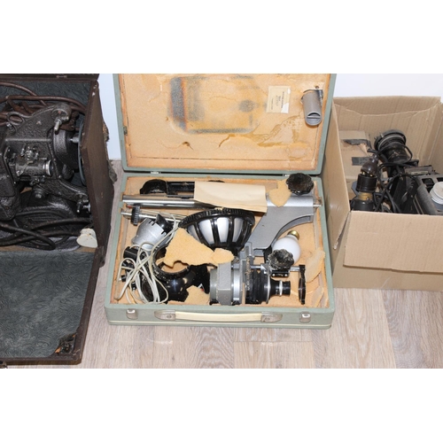 775 - Assorted mix of vintage photography equipment to incl: Zenith B camera with MIR-1 2.8/37 lens. With ... 