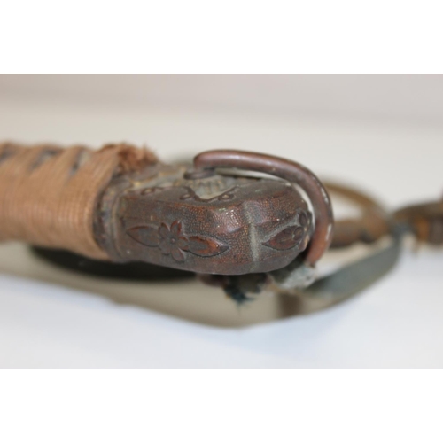 1400 - A vintage Japanese samurai sword, believed to be a c.WW2 period officers sword, with painted sheath,... 